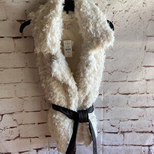 Women's Faux Fur Sheepskin Vest w/Belt - NWT - Size M